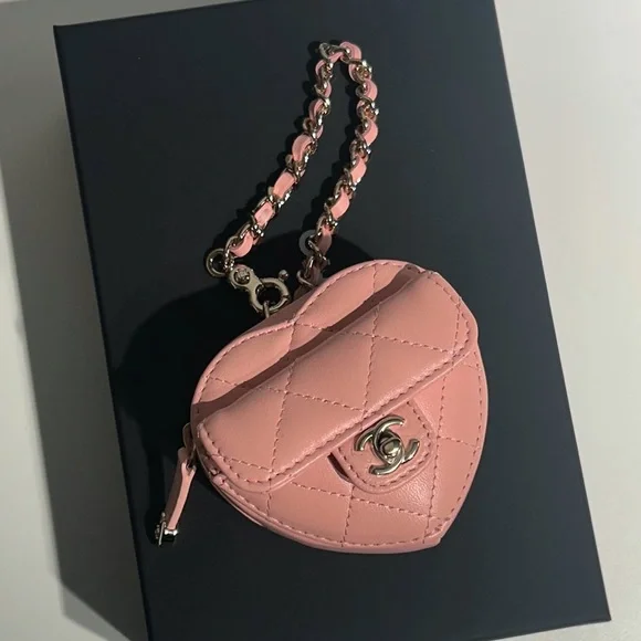 CHANEL Pink Quilted Heart Mini Bag - Picture 1 of 4